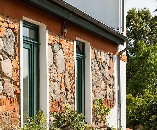 Naturnahes, Neu Eingerichtetes Mit 1 Schlafzimmer Apartmán *